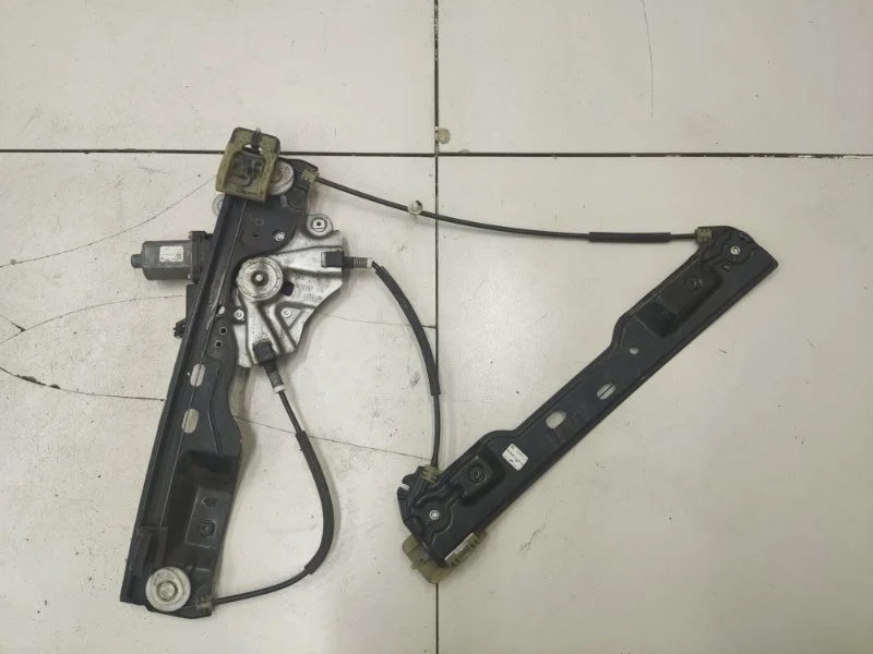 Стеклоподъемник элект. передний левый Opel Astra J