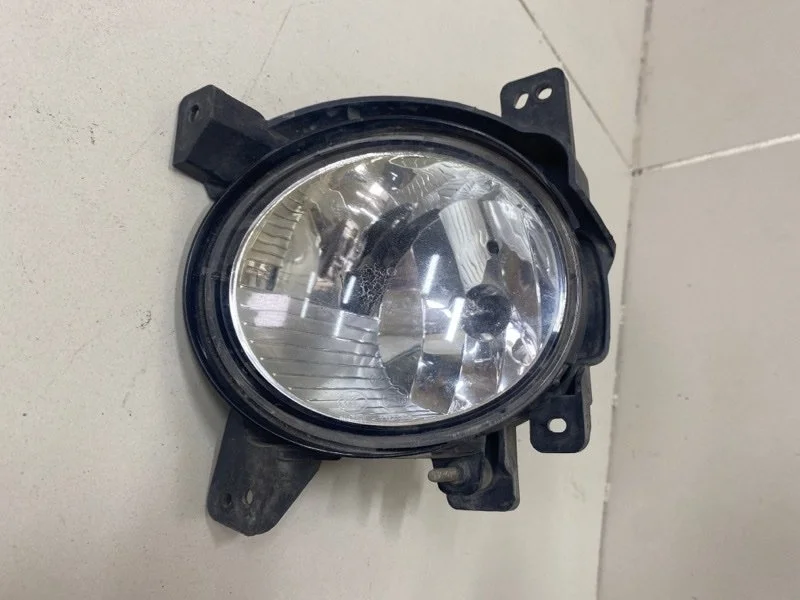 Фара противотуманная левая Hyundai Santa Fe 2 CM
