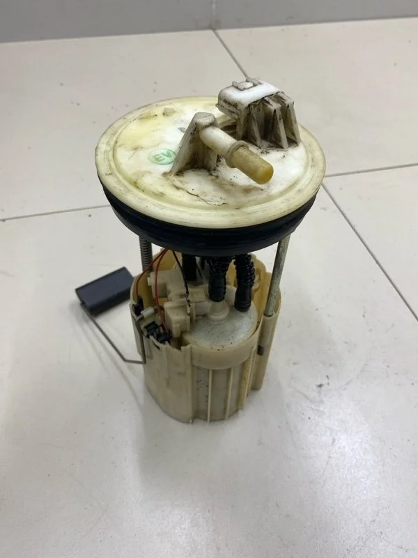 Насос топливный Nissan Almera 2 N16 QG15DE 2003