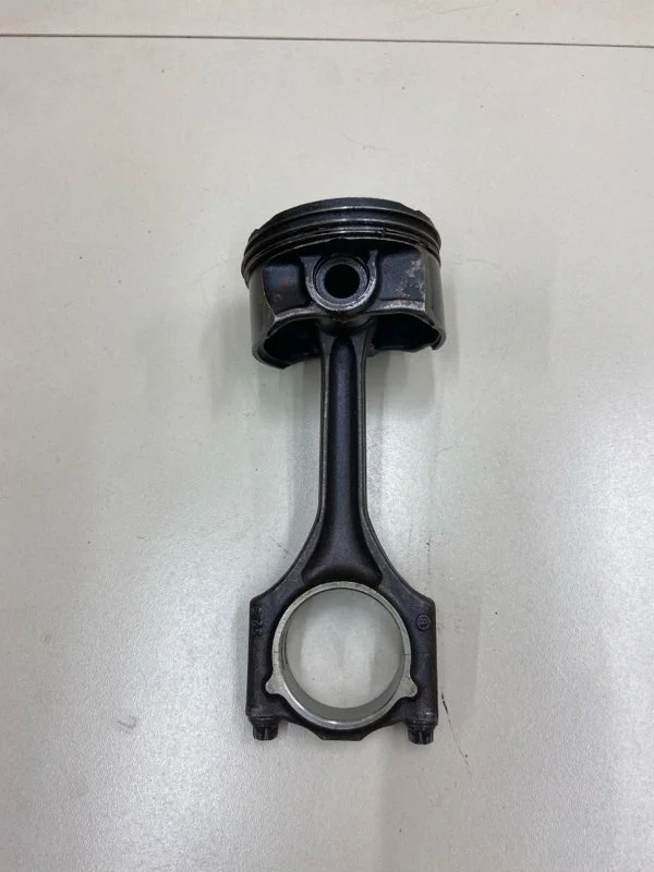 Поршень ДВС с шатуном BMW 3-Series E46 M54B25 2.5