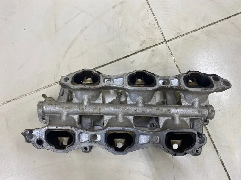 Коллектор впускной Mitsubishi Diamante 2 F34 СЕДАН