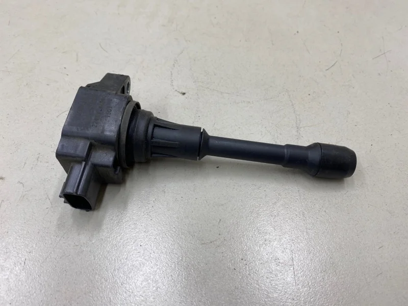 Катушка зажигания Nissan Qashqai+2 JJ10 MR20DE