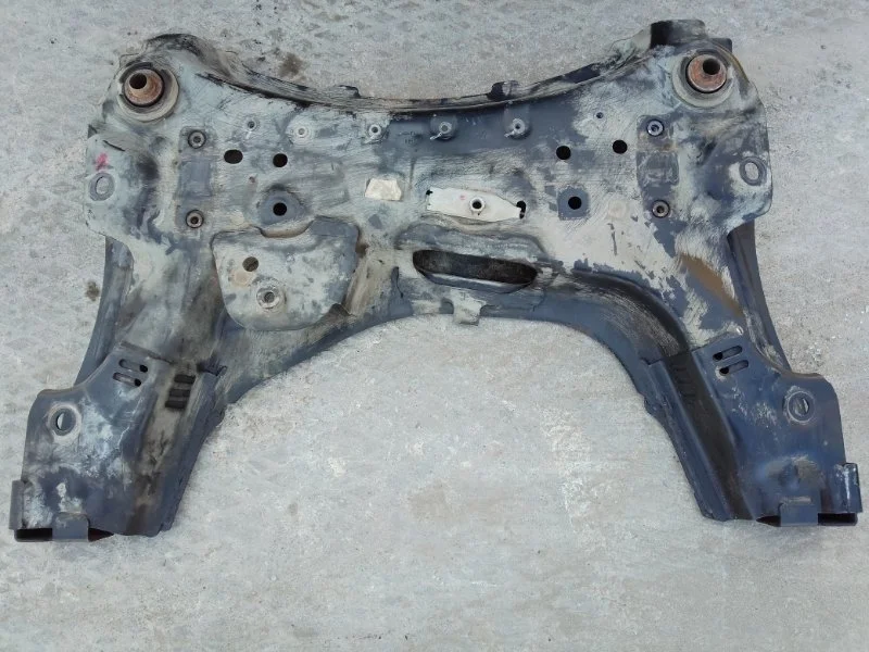 Балка подмоторная Renault Fluence L30R K4M 838