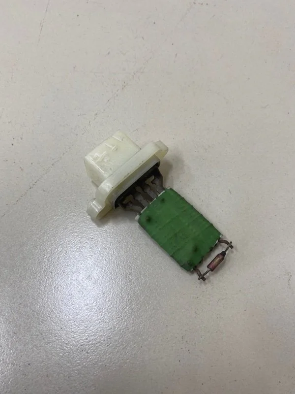 Резистор отопителя Ford Focus 2 СЕДАН ASDA 1.4