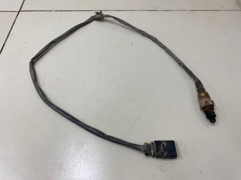 Датчик кислородный (лямбда-зонд) Skoda Octavia A7