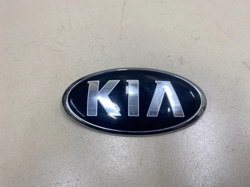 Эмблема Kia Rio 4 FB