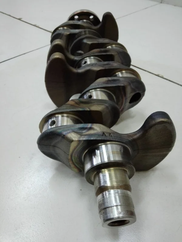 Коленвал Skoda Octavia A7 CWVA 2018