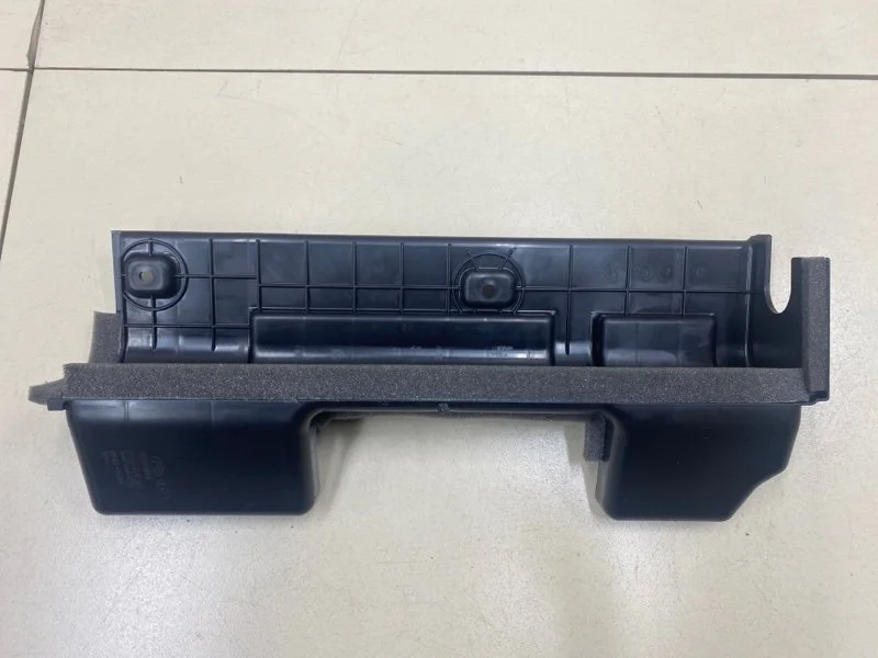 Воздуховод радиатора левый Hyundai Solaris 2