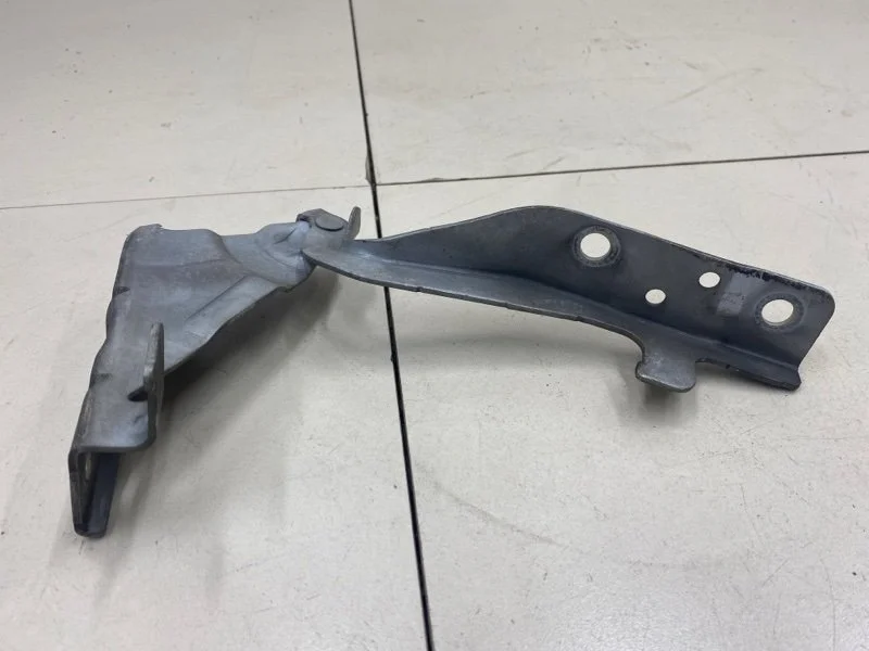 Петля капота левая SsangYong Actyon 2 CK D20DTF