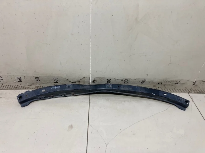 Усилитель бампера передний Toyota RAV4 XA30