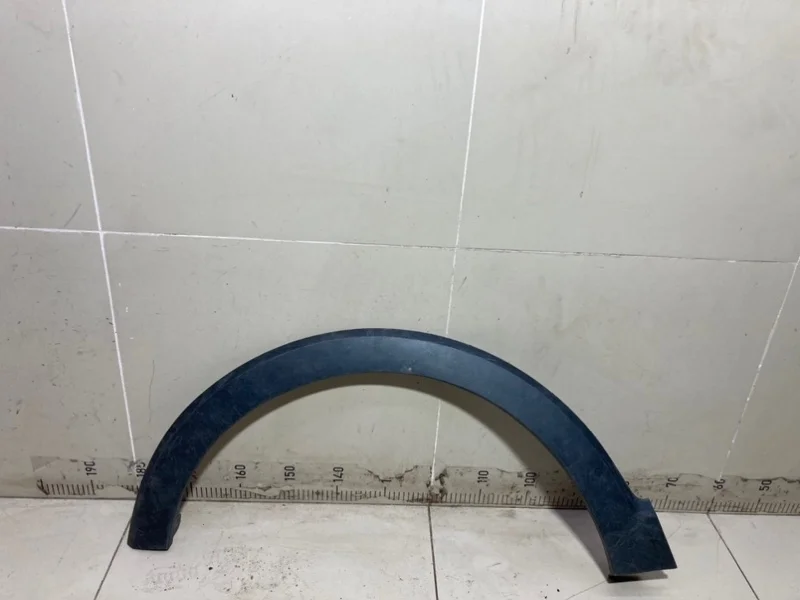 Накладка на крыло передняя левая Renault Kaptur