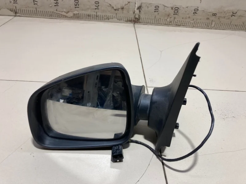 Зеркало элект. переднее левое Renault Sandero