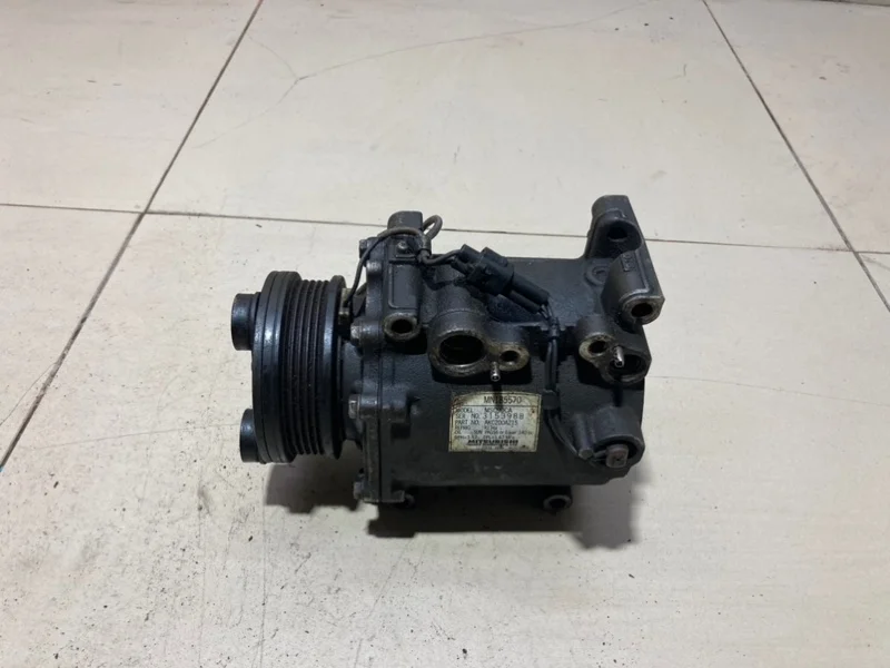 Компрессор кондиционера Mitsubishi Lancer CS3A