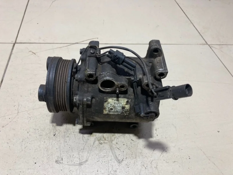 Компрессор кондиционера Mitsubishi Lancer CS3A