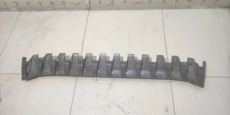 Кронштейн бампера передний Subaru Forester S14 SK