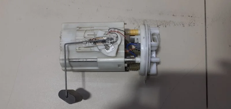 Насос топливный Лада 2110