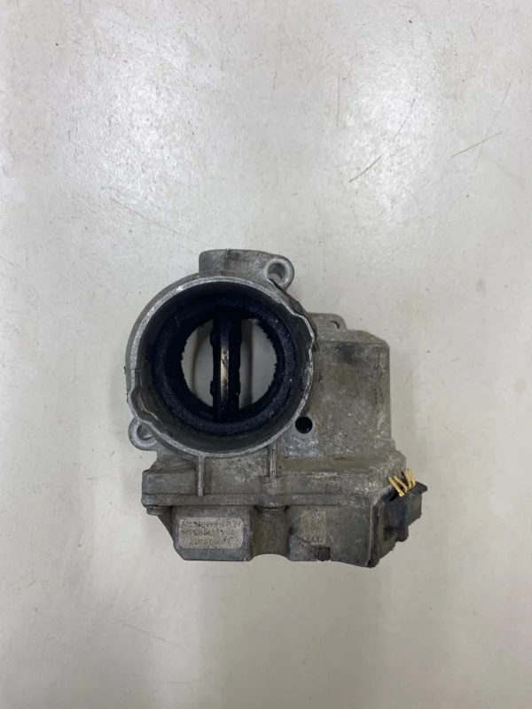 Заслонка дроссельная электрическая Volkswagen Polo