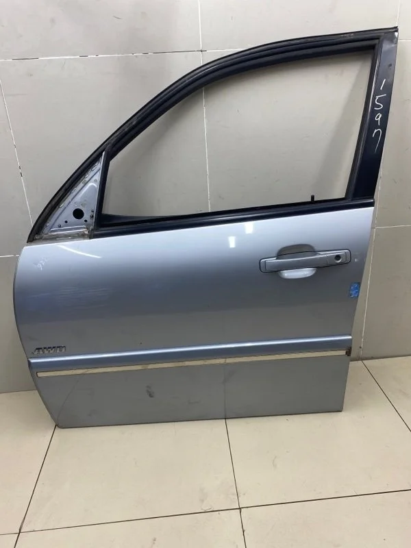 Дверь передняя левая SsangYong Rexton 2 Y250