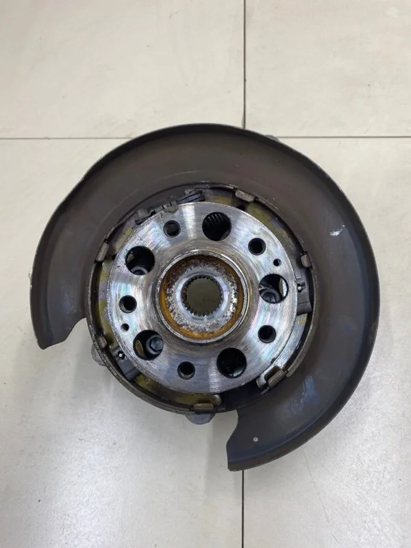 Кулак поворотный задний левый SsangYong Actyon 2