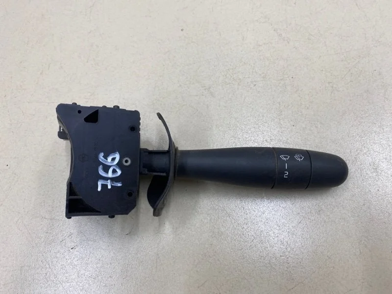 Переключатель стеклоочистителей подрулевой Renault