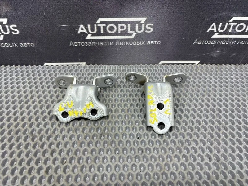 Дверные петли Hyundai Solaris 793300U000 СЕДАН G4FA, заднее левое