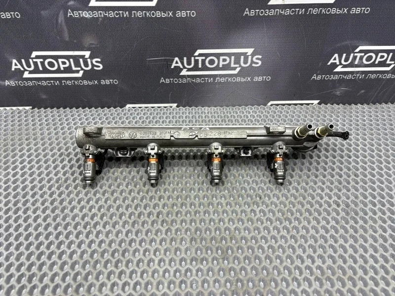 Топливная рампа Skoda Octavia 2008 036133319 СЕДАН 1.4 BCA