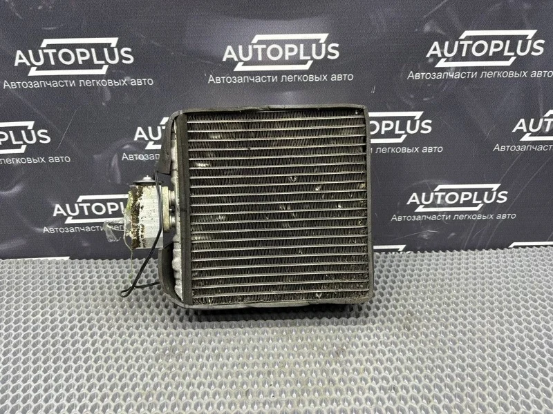 Испаритель кондиционера Nissan Primera 27280AV60A P12 QG16DE