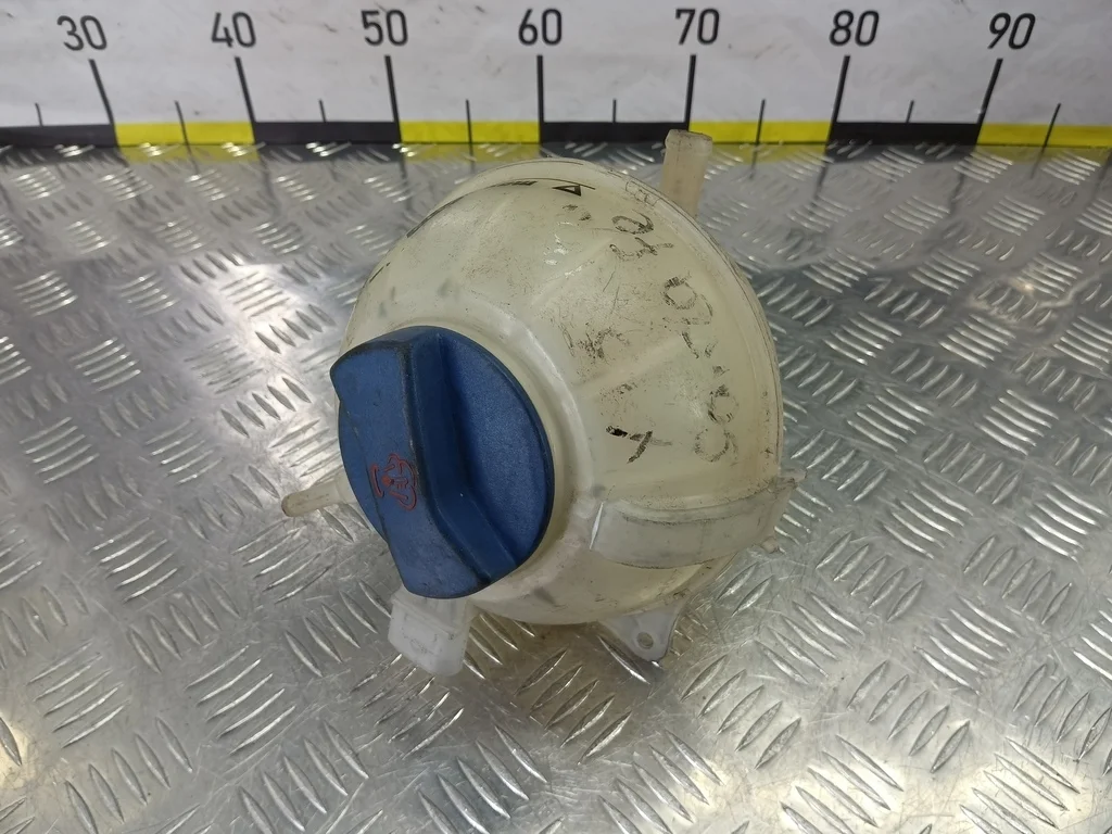 Бачок расширительный Volkswagen