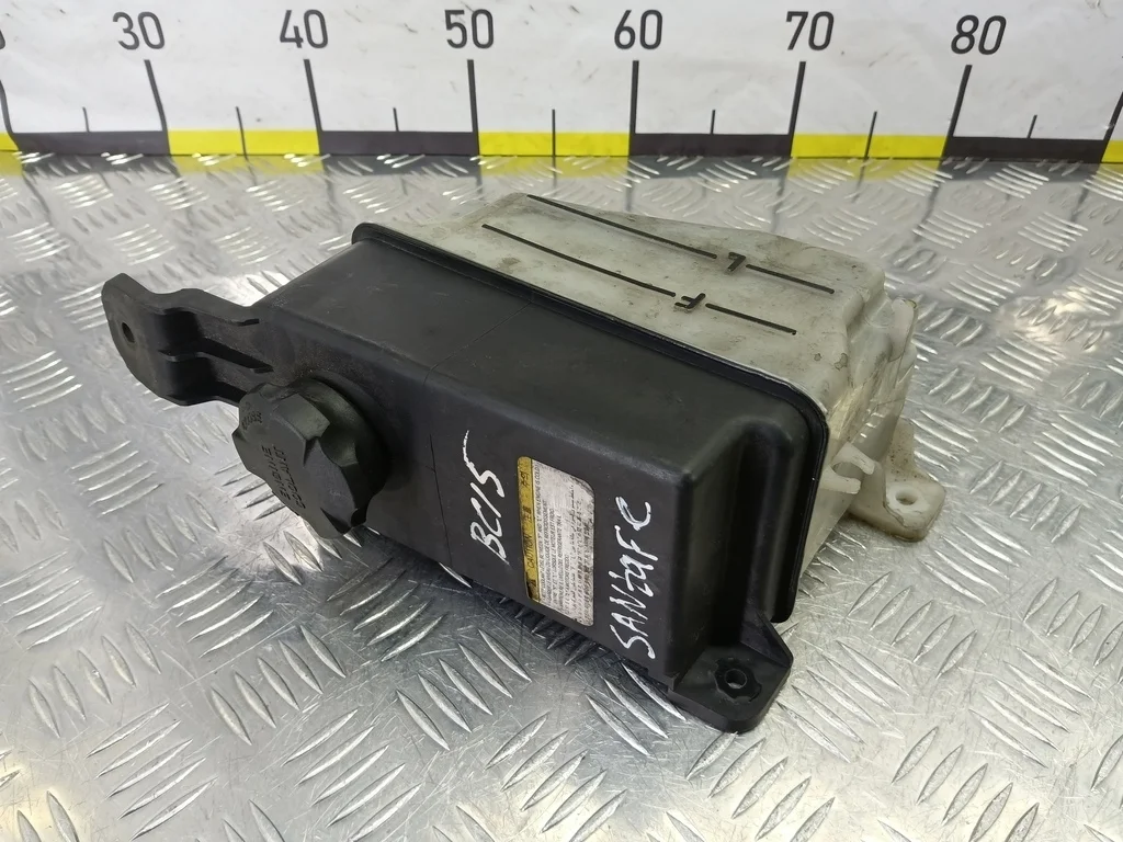 Бачок расширительный Hyundai SANTA FE II (2005—20