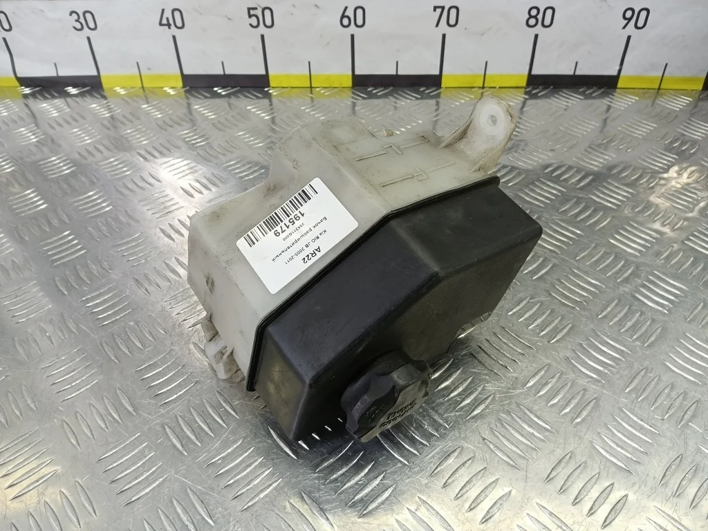 Бачок расширительный Kia RIO II (2005—2009)