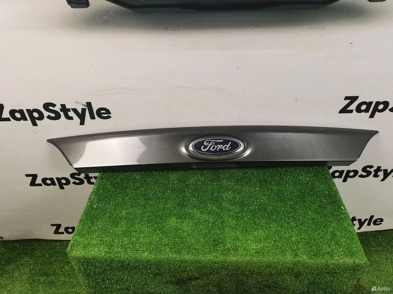 Накладка крышки багажника ford focus 3 универсал р