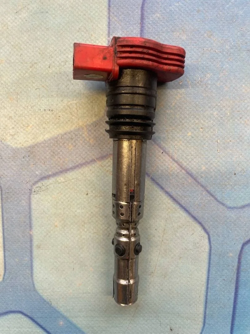 Катушка зажигания Audi A6 2005 C5