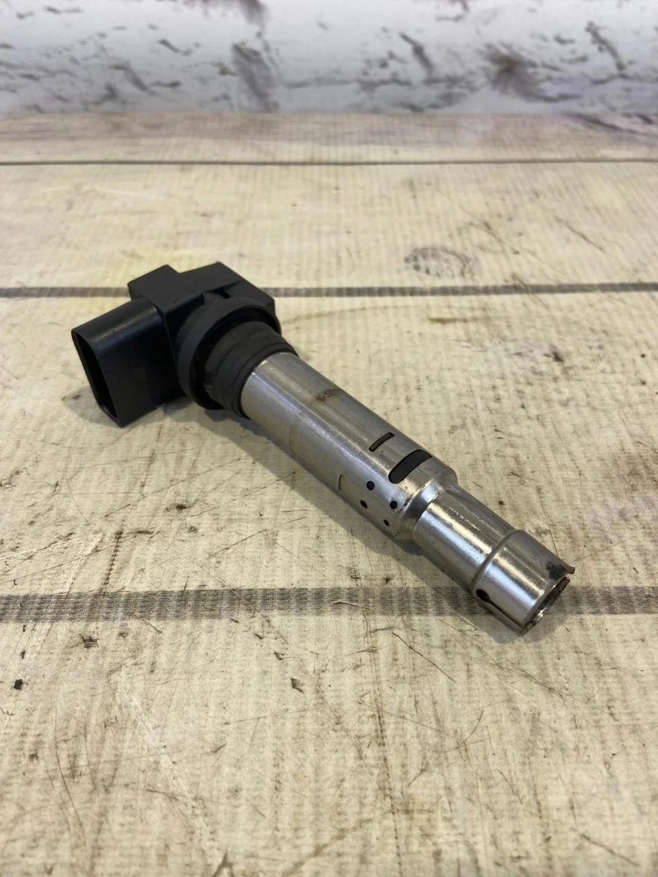 Катушка зажигания VW Golf 2008