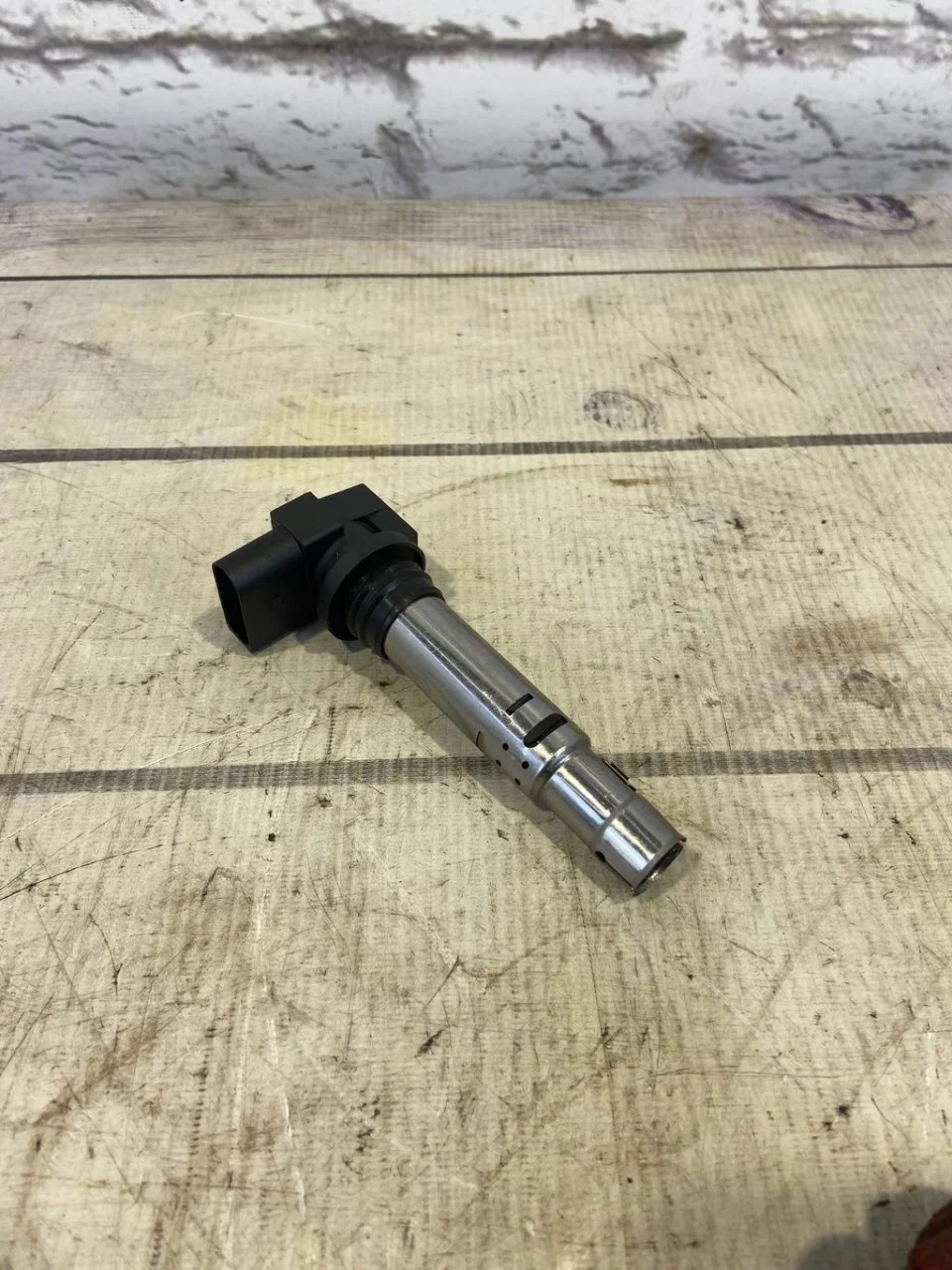 Катушка зажигания VW Golf 2008