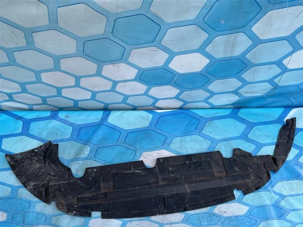 Пыльник (кузов наружные) Ford Focus 2 2008