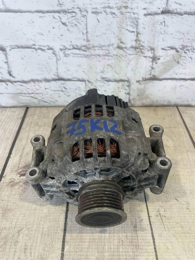 Генератор VW Passat 2009 B6