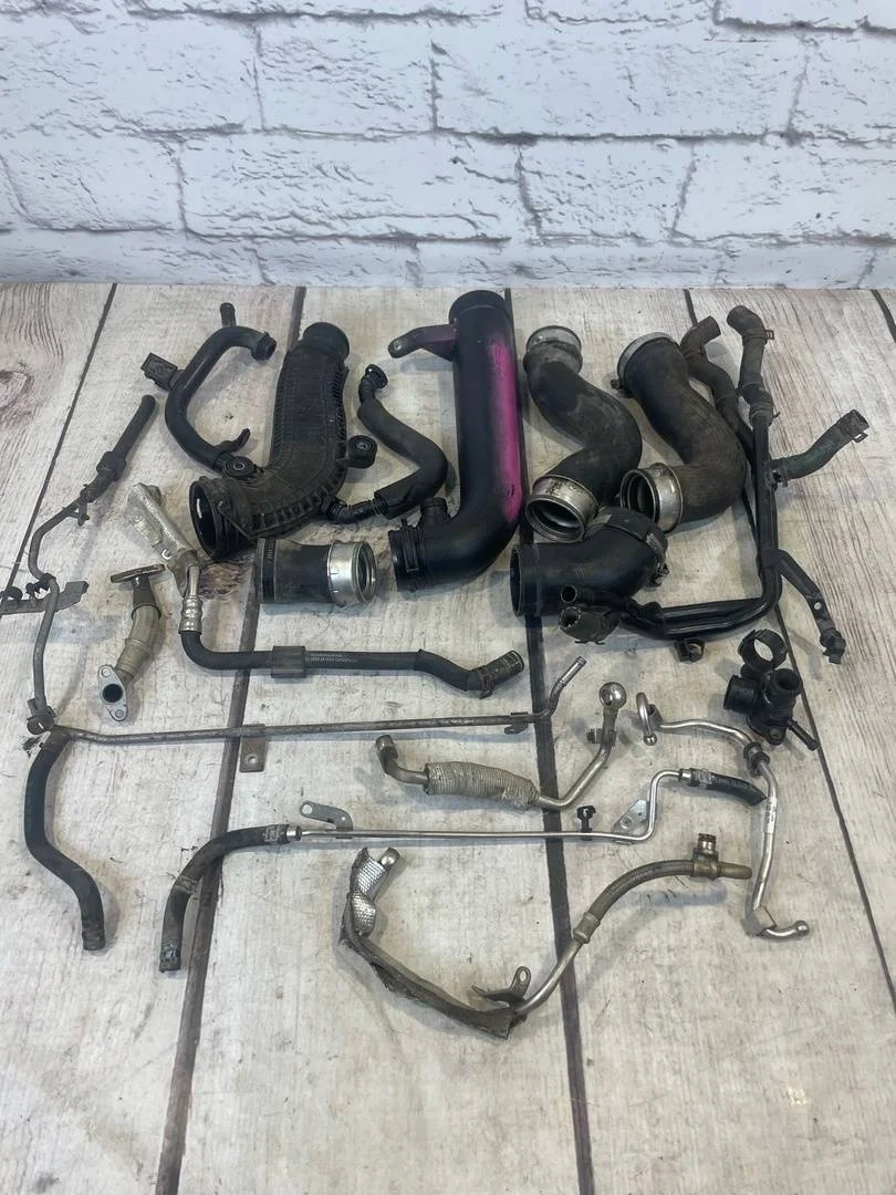 Комплект патрубков VW Passat 2009 B6