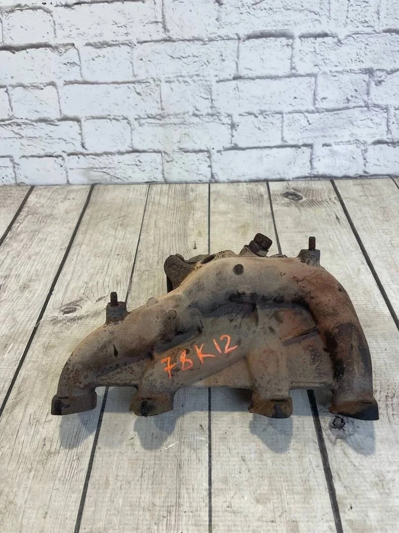 Коллектор выпускной Skoda Octavia 2009 A5