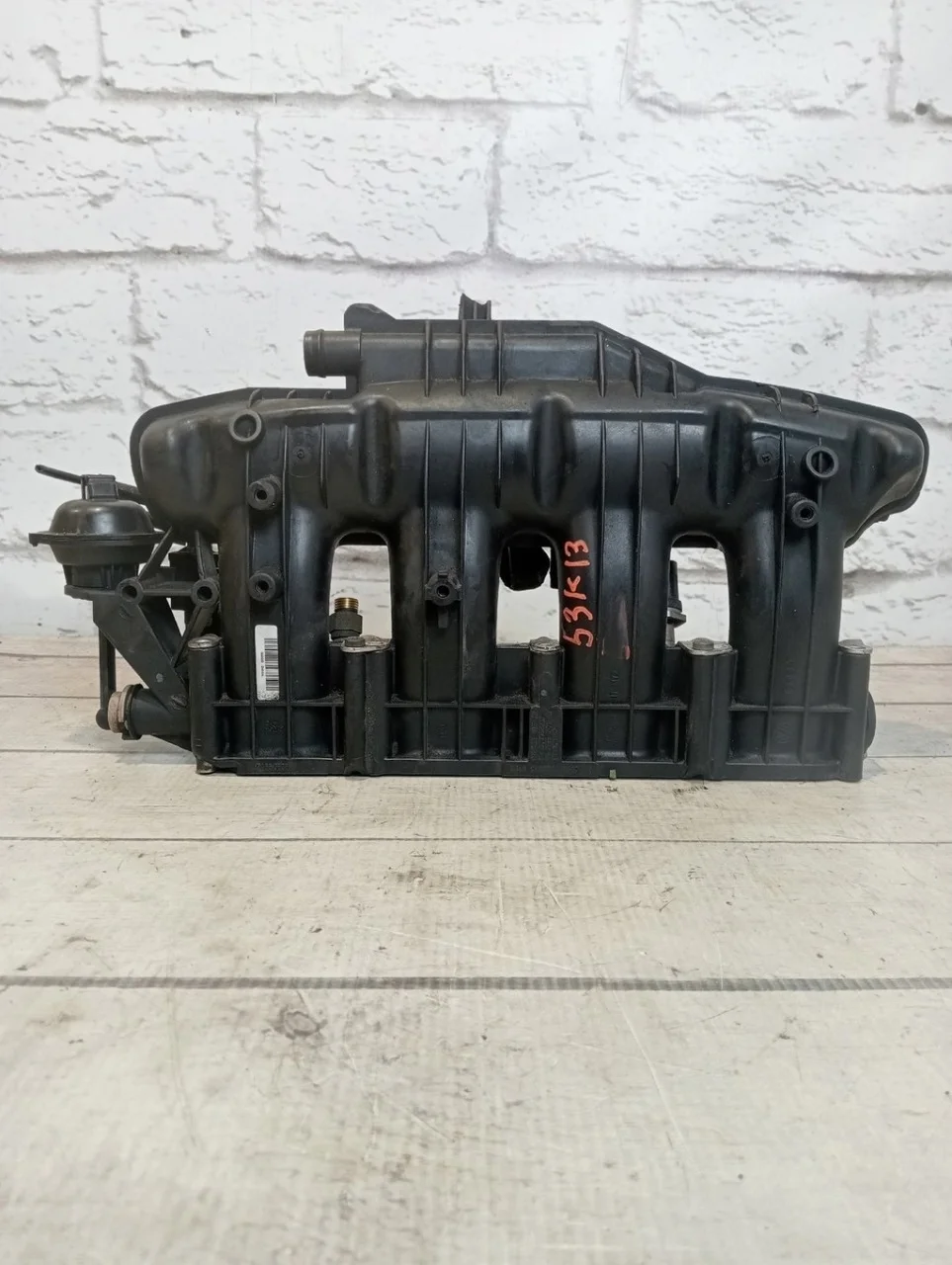 Коллектор впускной VW Passat 2009 B6