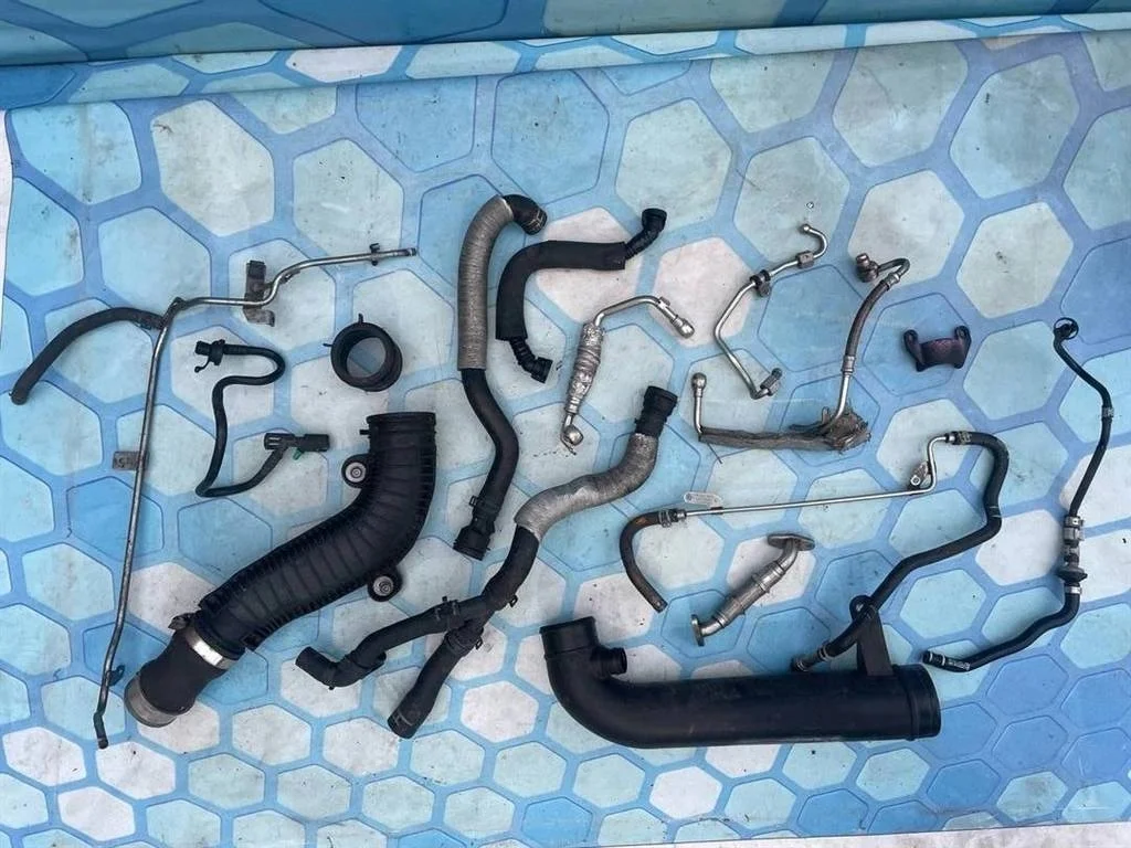 Комплект патрубков VW Passat 2009 B6