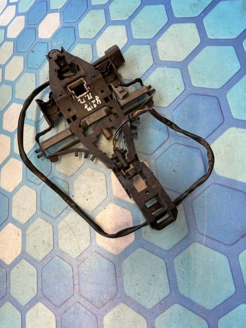 Кронштейн ручки двери Volvo S80 2009