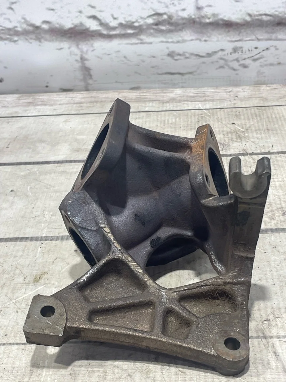 Коллектор выпускной Audi Q7 2010 4L