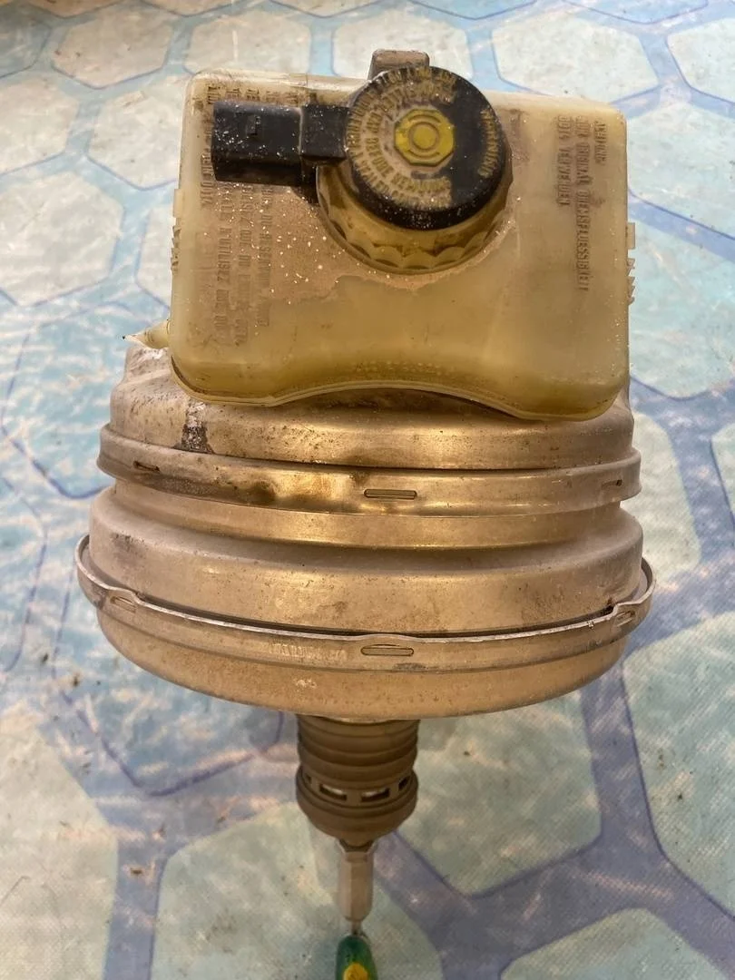 Вакуумный усилитель тормозов Audi A8 2011 4H