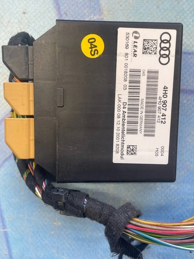 Блок комфорта Audi A8 2011 4H