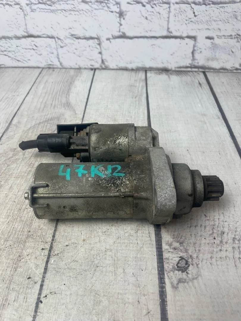 Стартер VW Tiguan 1 2011