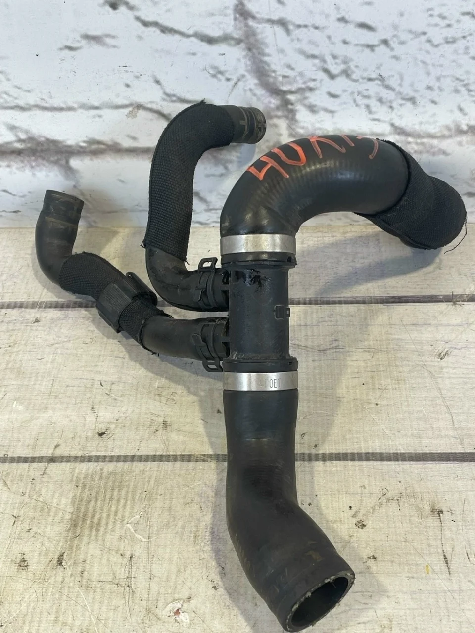 Патрубок охлаждения VW Tiguan 1 2011