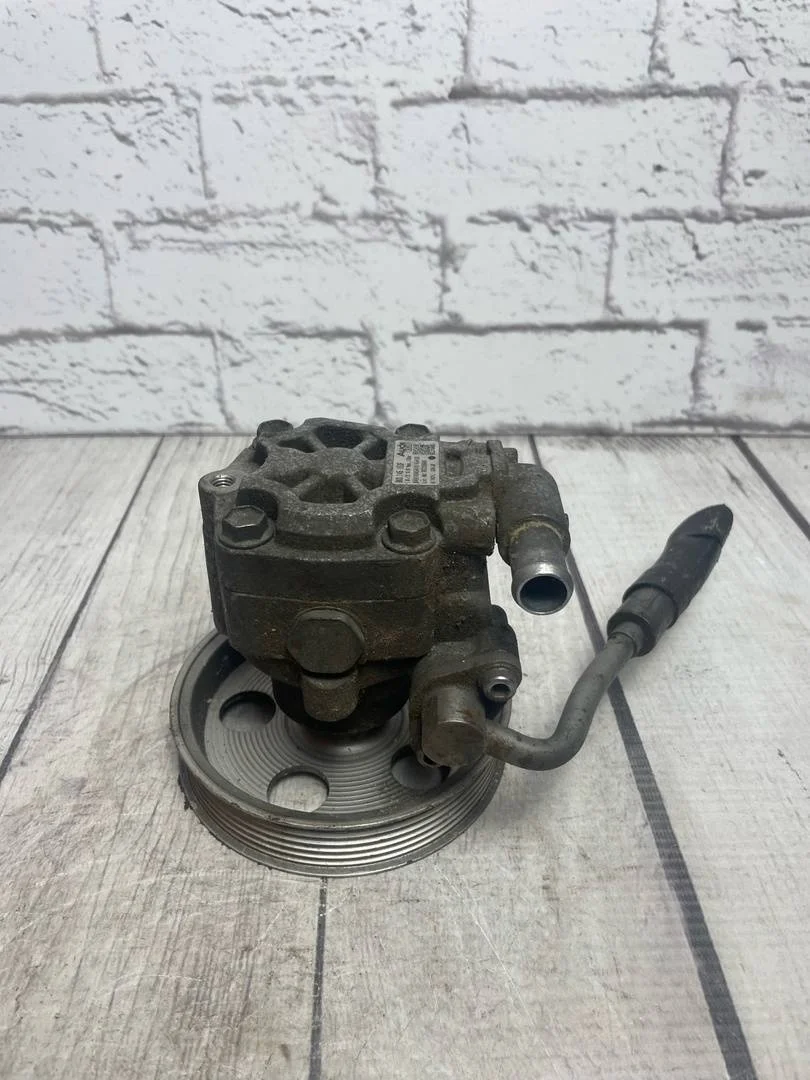 Насос гидроусилителя Audi A4 2011 B8