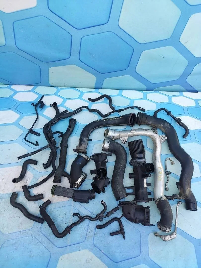 Комплект патрубков VW Tiguan 1 2012