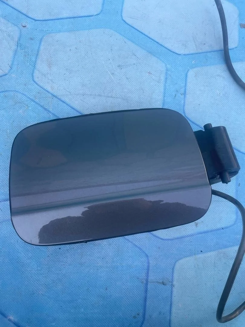 Крышка лючка бензобака Audi A7 2014