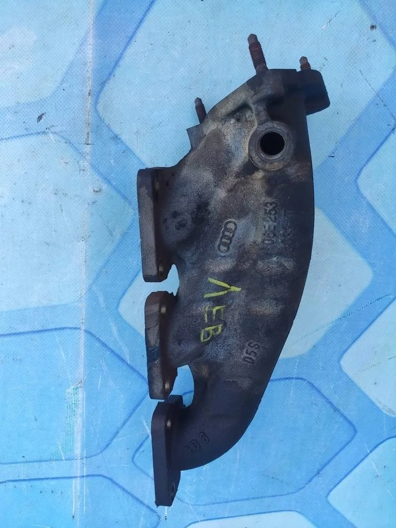 Выпускной коллектор левый Audi A7 2014